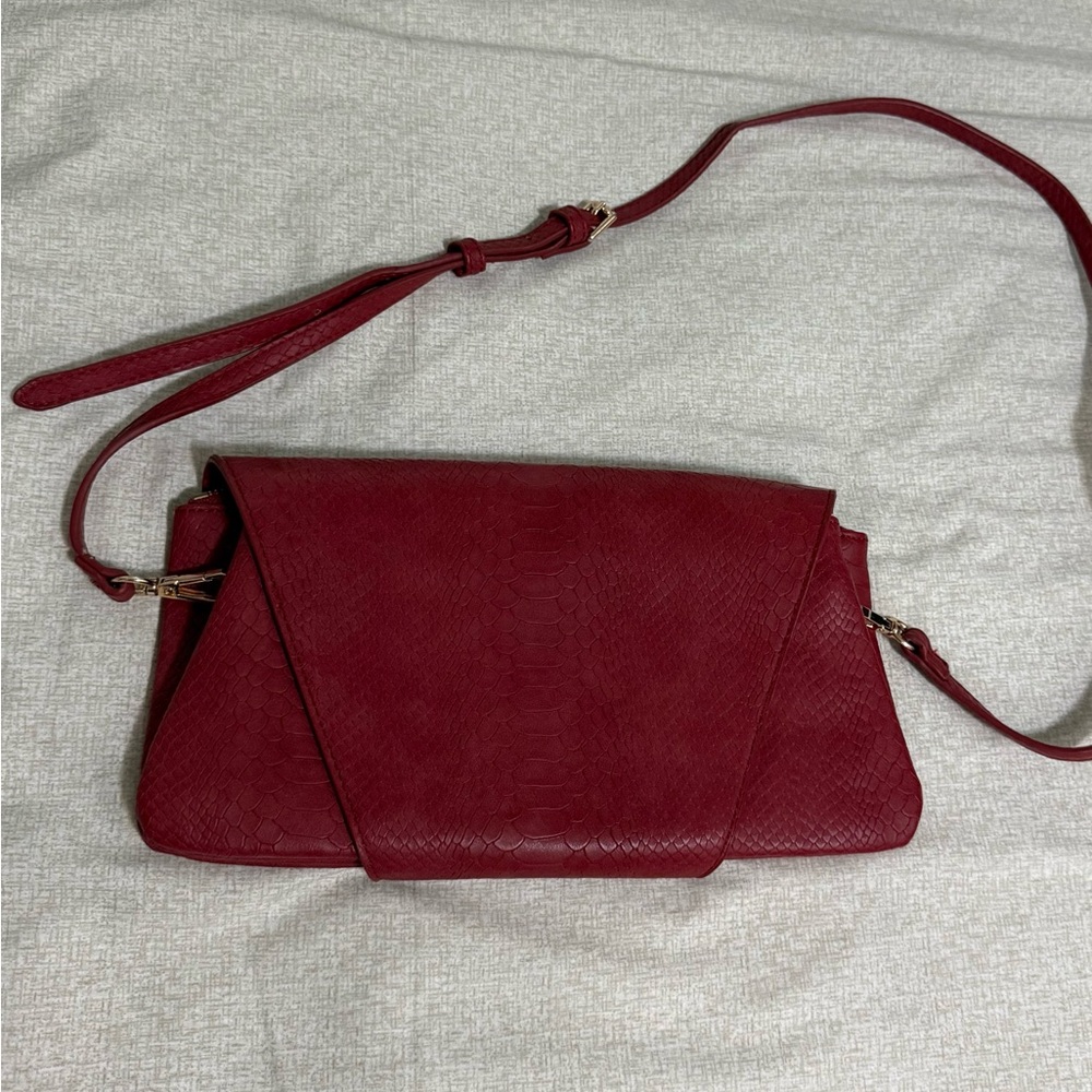 Urban Expressions Red Crossbody Bag